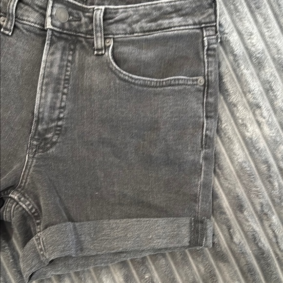 Free Assembly Jean Shorts High-Waisted 8 - Picture 3 of 7